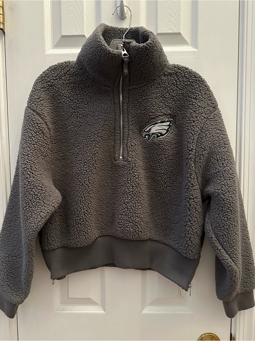 Philadelphia Eagles Women’s Pullover Fleece Jacket 1/4 Zip NFL-Size Small